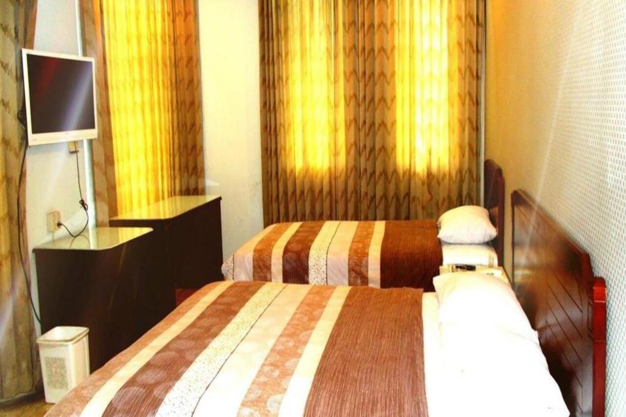 Super Oyo Townhouse 2 Hotel Gunung Sahari Jakarta Eksteriør bilde