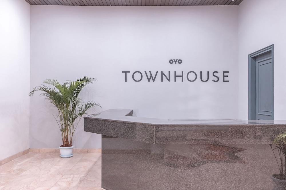 Super Oyo Townhouse 2 Hotel Gunung Sahari Jakarta Eksteriør bilde