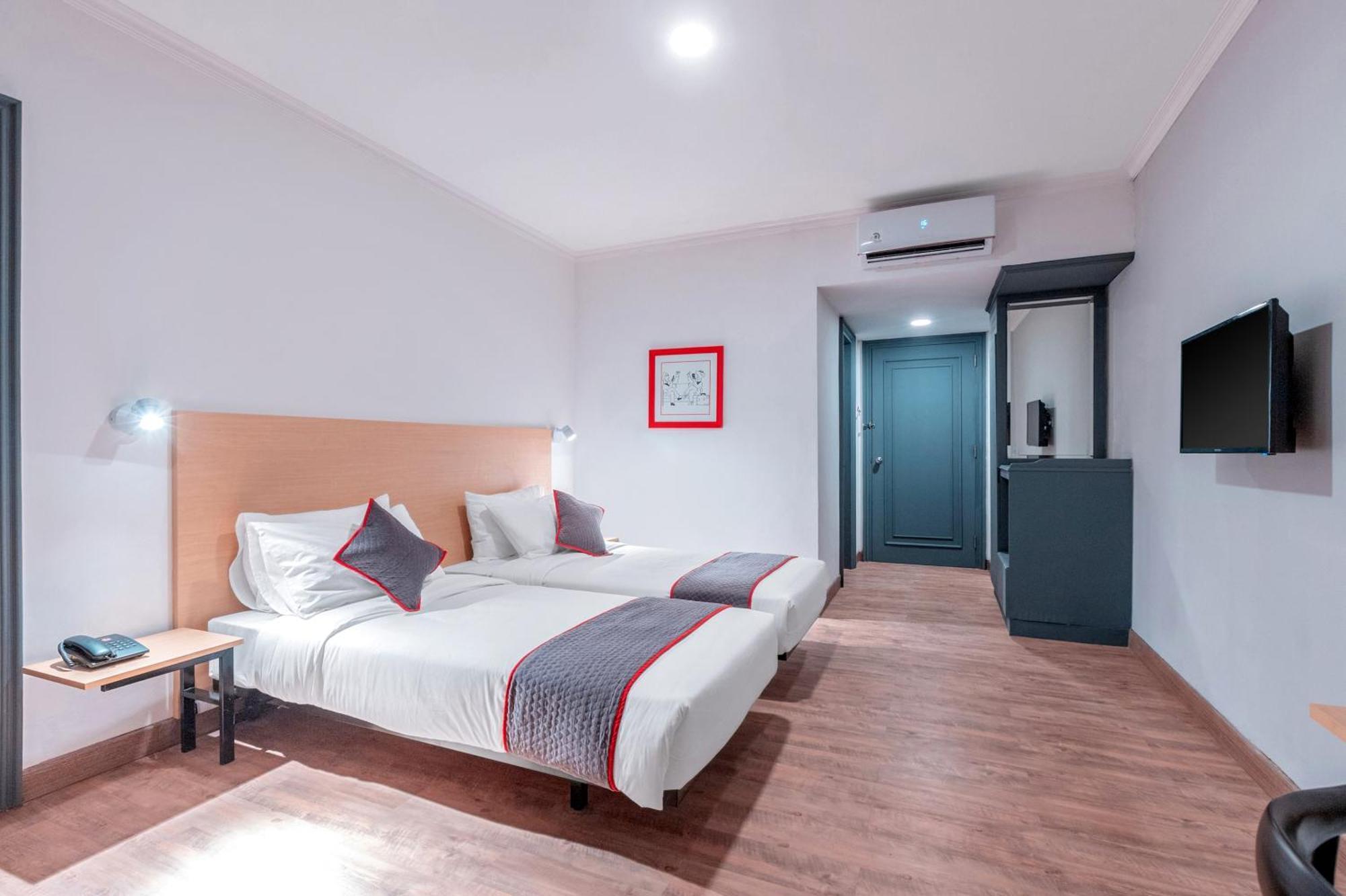 Super Oyo Townhouse 2 Hotel Gunung Sahari Jakarta Eksteriør bilde