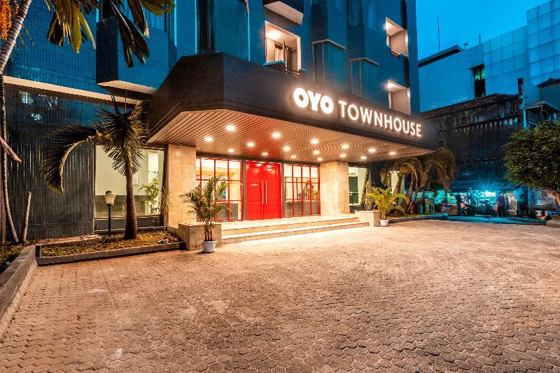 Super Oyo Townhouse 2 Hotel Gunung Sahari Jakarta Eksteriør bilde